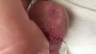 close up head massage “frenulum froid”