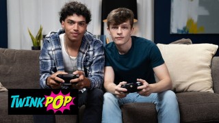 TWINKPOP – Alex Myers Sucks Jake Preston, Then Rides Him And Gets On All Four To Take It Doggystyle